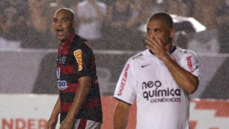 Clássico entre Flamengo e Corinthians reúne disputas históricas. Foto: Wagner Meier/Folhapress